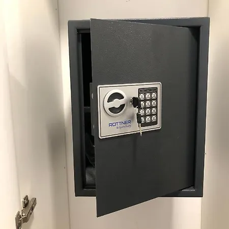 Zuzo Flat Stare Koliesko 96 Apartmán *