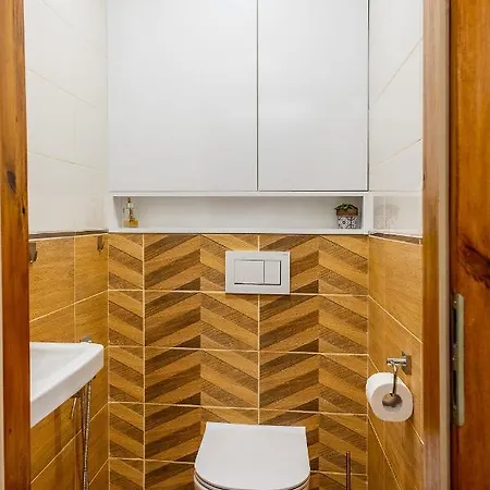 Zuzo Flat Stare Koliesko 96 Apartment *