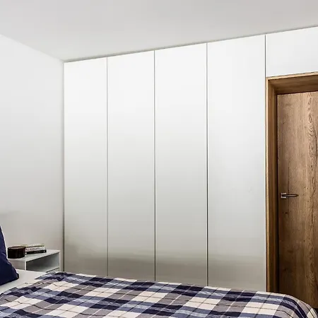 Zuzo Flat Stare Koliesko 96 *